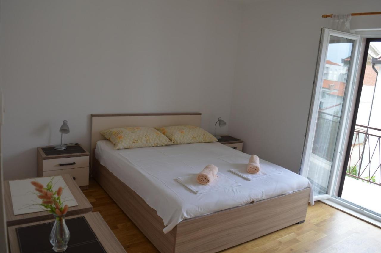 Apartman Dane Makarska Exterior foto